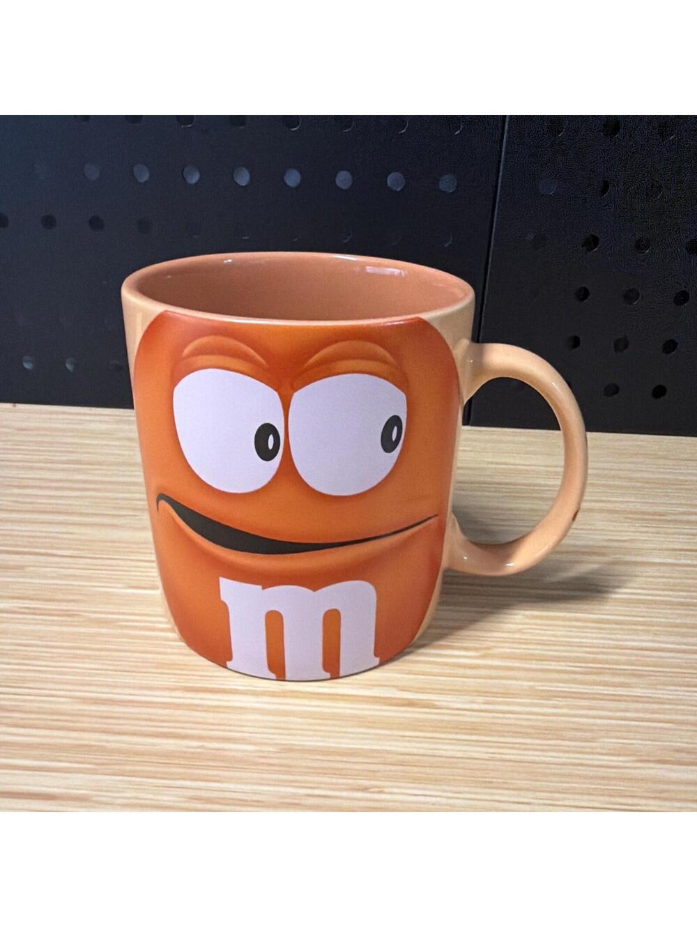 TM MARS, INC ORANGE CRISPY  M&M Coffee 4.25” Mug Ceramic 16oz, Made In Thailand*